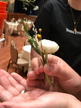 Load image into Gallery viewer, Step 2- Assisted DIY wedding coaching-Follow Up
