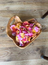 Load image into Gallery viewer, Step 2- Assisted DIY wedding coaching-Follow Up
